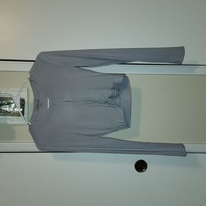 Crip top with front open detail size S